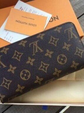 Louls Vultton Purse Zippy Monogram Wallet